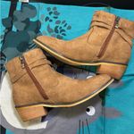 Mi.Mi Valencia Western Style brown booties ankle boots shoes Size 7 Photo 4