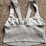Alo Yoga Alosoft Ribbed Shimmer Chic Bra Tank size small Light Grey Iridescent Photo 1