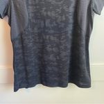 Lululemon Black Striped & Camo Run For Days Short Sleeve Shirt Photo 7