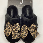 Rachel Zoe Black Clog Slip on Faux Fur Slippers Photo 0