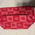 Benefit Cosmetics Makeup Bag Photo 1