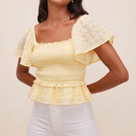 ASTR The Label January Flutter Sleeve Top Pastel Yellow Size XL Photo 0