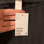 H&M NWT  black long sleeve split back tie ribbed jersey blouse, size large Photo 5