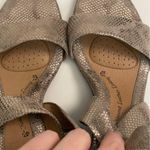 Sofft Sandals Mauldin Wedge Criss Cross Straps Reptile Comfort Pewter Gold Size 7 Photo 11