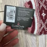 Cuddl Duds  Burgundy and Pink Patterned No Slip Socks NWT (Size 4-10) Photo 4