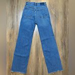 Abercrombie & Fitch NWT Abercrombie High Rise 90s Relaxed Jean in Medium Wash with Raw Hem Size 25/0 Photo 6