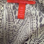 Chelsea &‎ Violet XS Romper Black White Print High Low V Neck Short Sleeve Photo 2