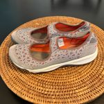 Merrell Women's  slip-On Shoes Photo 1