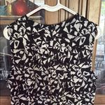 Lila Rose Black and White Sleeveless Top Photo 4