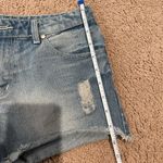 Women's (petite) Low Rise Distressed Denim Short Blue Size 30 Photo 4