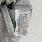Everlane The Box Cut Tee in Essential Cotton in Heathered Grey, Size X-Small Photo 6