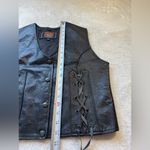 Vtg Harley Davidson Black Leather Vest Size S Laces Snaps Embroidered Photo 3