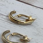 Vintage Clip On Earrings Photo 8