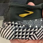 Brooks  Hot Shot Sports Bra Small Photo 4