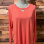 ONE A CORAL MIXED
MATERIAL KEYHOLE TOP LONG SLEEVE TUNIC SIZE MEDIUM Pink Photo 0