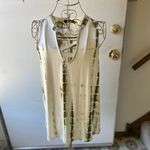 Doe & Rae  green and cream cutout detail top S Photo 4