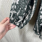 Show Me Your Mumu  Green‎ Snake Print Shift Dress Photo 3