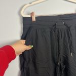 Zyia  XL nylon windbreaker nylon athletic jogger pants Photo 2