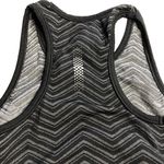 Athleta Finish Fast Line Tank Grey Chevron Photo 3