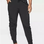 Athleta Attitude Pants Black Joggers Athleisure Loungewear 384001 Size 2 Photo 0