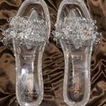 Mudd SLIDE/SANDALS CLEAR CRYSTAL EMBELLISHMENT SILVER SPARKLE TRIM
FUN & STYLISH Photo 0