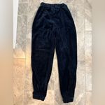 Brandy Melville  sweatpants Photo 4