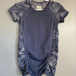 Athleta Large Camo Fastest Track Tee Shirt Scrunched Short Sleeve Fitted Size S Photo 0