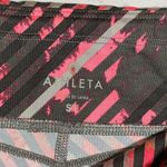 Athleta Lateral Vibrant Stride Capri Leggings Size ST Photo 8