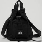 Alo Yoga Cross Body Bucket Bag Black Photo 1