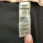 Good American Good America pink beige tan gym biker workout shorts size 7 Electric Feel Animal Photo 5