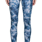 Lululemon π Speed Tight III Leggings in Sea Side Silver Fox Alberta Lake Photo 0