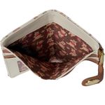 Lounge Fly  Disney Winnie the Pooh Wallet Photo 3