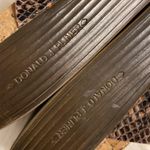 Donald Pliner  FAINA SANDALS SIZE 9 EXCELLENT CONDITION SEE ALL PHOTOS Photo 4