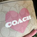Coach Authentic Signature Leather HEART zip card wristlet Photo 2