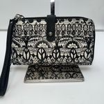 Sakroots  Black and White Ikat Print Long Zip Wallet/Wristlet‎ Photo 1