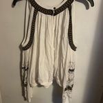 Free People give him the cold shoulder Photo 5