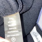 Calvin Klein Clavin Klein skirt, Size Large Photo 3