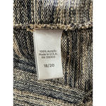 Womans Avenue 18 Photo 4