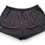 Fabletics The One 3” Plus Size Shorts Photo 2