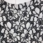 J Peterman Black & White A Photo 6