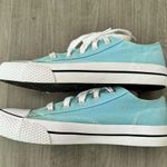 Airwalk light blue low top canvas sneakers shoes women size 8 Photo 5