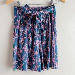 Free People  • Pacific‎ Ocean High Waisted Shorts in Navy & Pink Florals, Size XS Photo 1