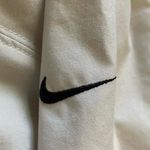 Nike Vintage White Windbreaker Photo 4