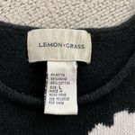lemon grass Vintage  Flower Sleeveless Sweater Photo 1