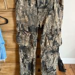 Magellan Hunting Pants Realtree Women’s Camo Medium Photo 0
