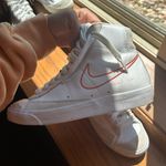 Nike Blazers Mid 77’s Vintage Photo 3