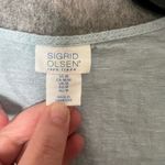 Sigrid Olsen  Woman Size  Medium 100% linen roll-tab tunic blouse in a light blue Photo 1