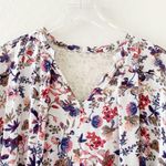 Umgee  white floral tunic lace detail back Photo 2