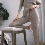 Heartloom 💕💕 Iris Joggers Slim Fit  Fawn Jacquard Leopard Inspired Stitch M NWT Photo 0