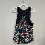 Lululemon sculpt tank in a cool colorful abstract pattern mesh back Photo 5